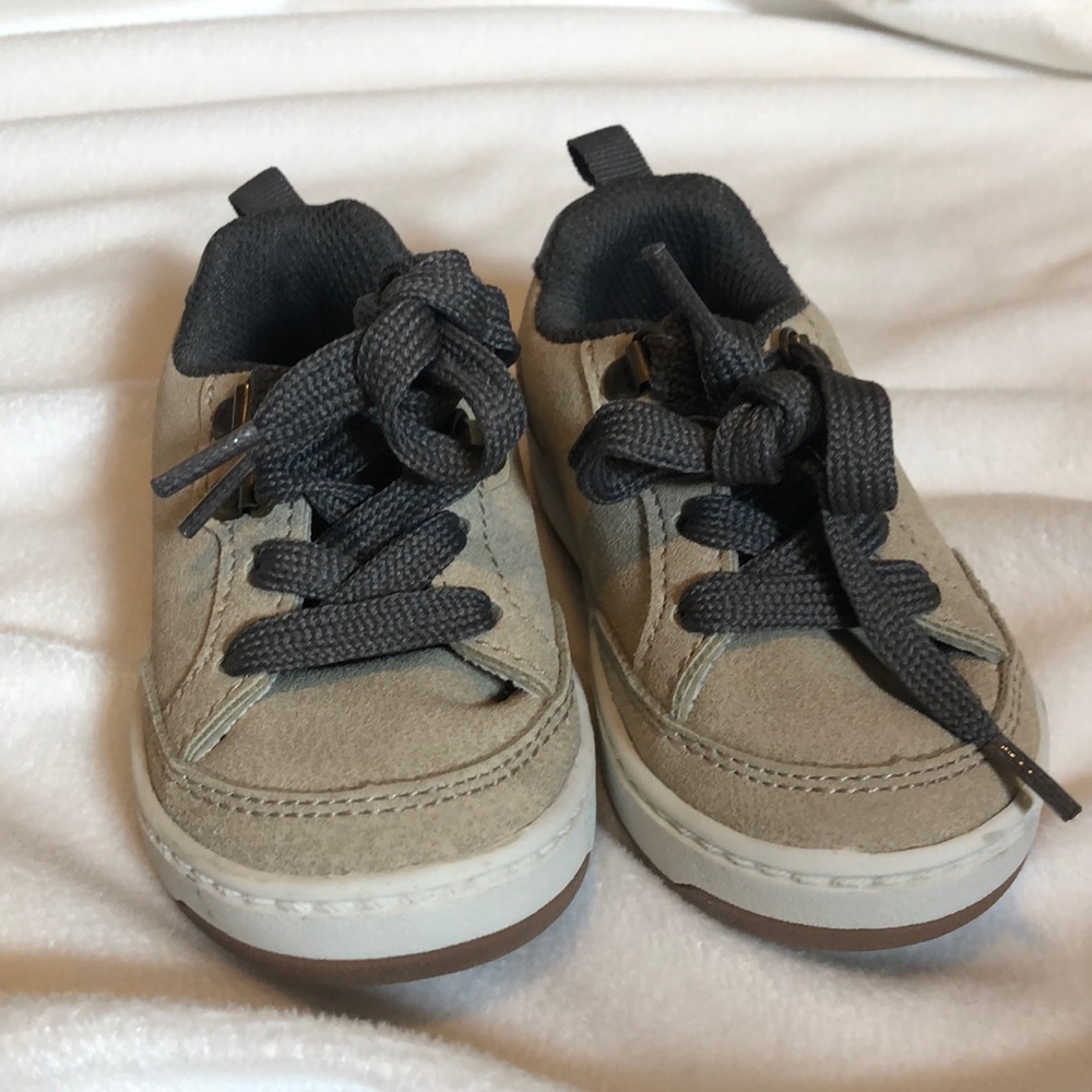 Toddler shoes